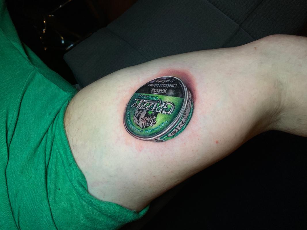 3D Grizzly Chewing Tobacco Tattoo