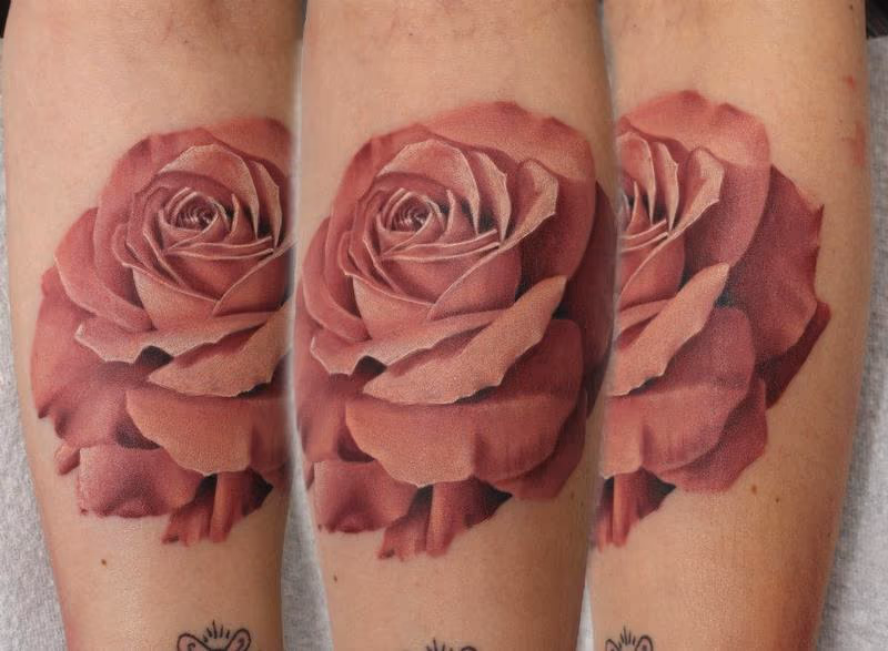 Custom Rose Tattoos