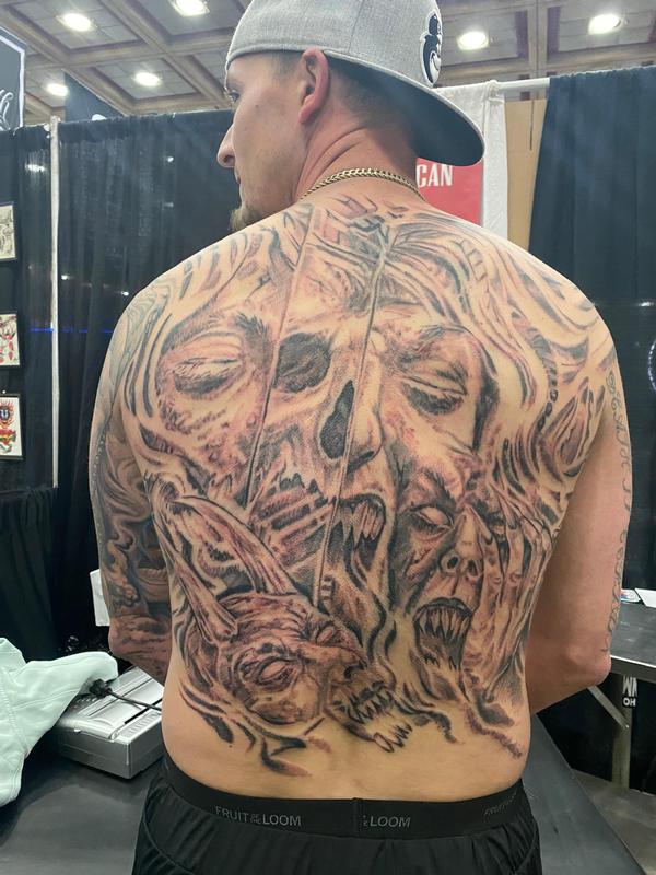 Stevie Monie’s Saturday At the Baltimore Tattoo Arts Fest by Villain Arts!