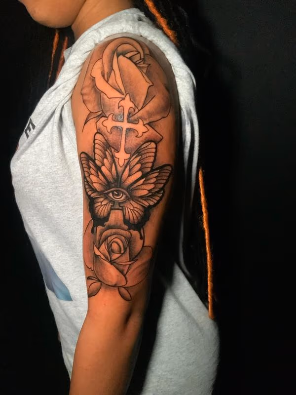 Butterfly Eye and Roses Tattoo by @rixhierixxh