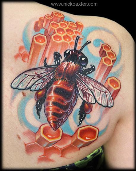 Bee and Honeycomb