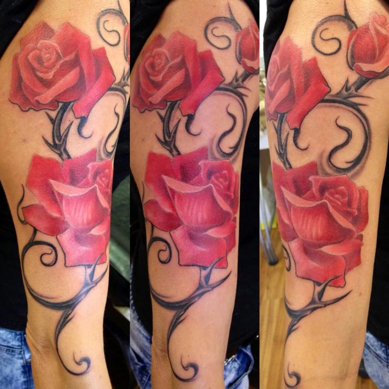 Decoration with roses