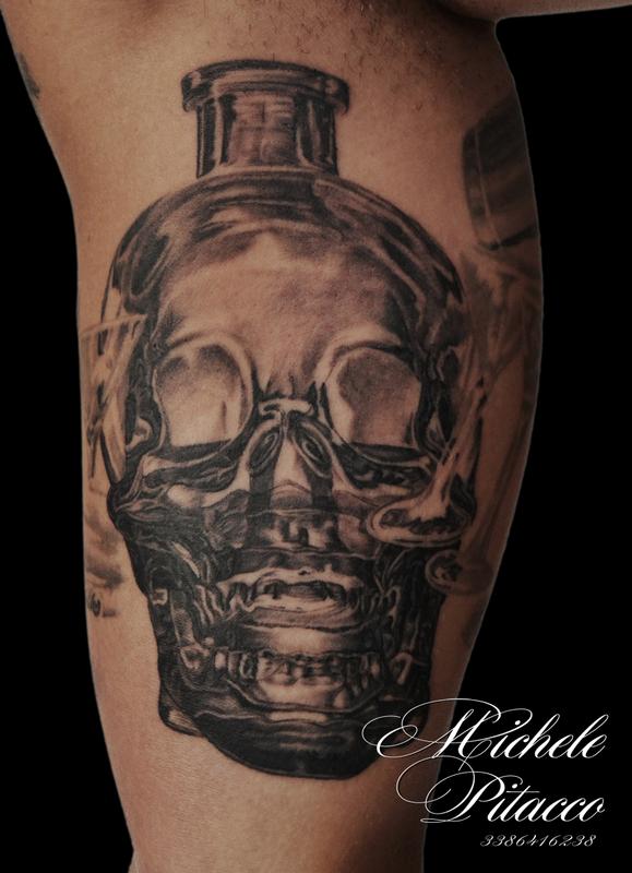 Wodka bottle skull
