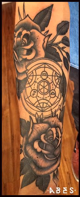 alchemic circle and roses