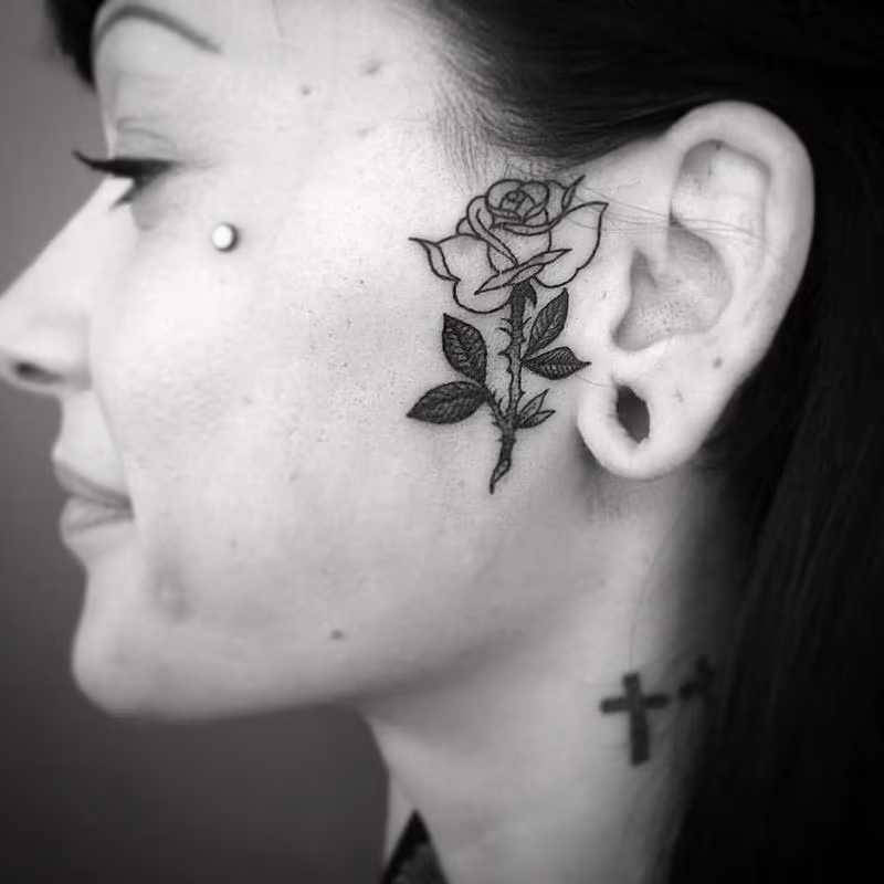 rose face