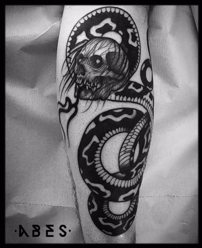 snake skull
