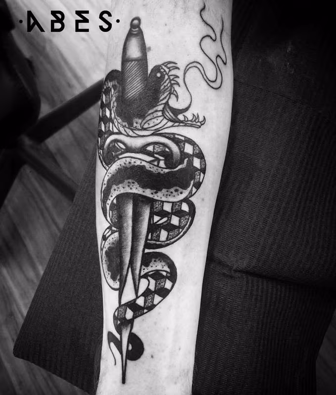 snake on dagger