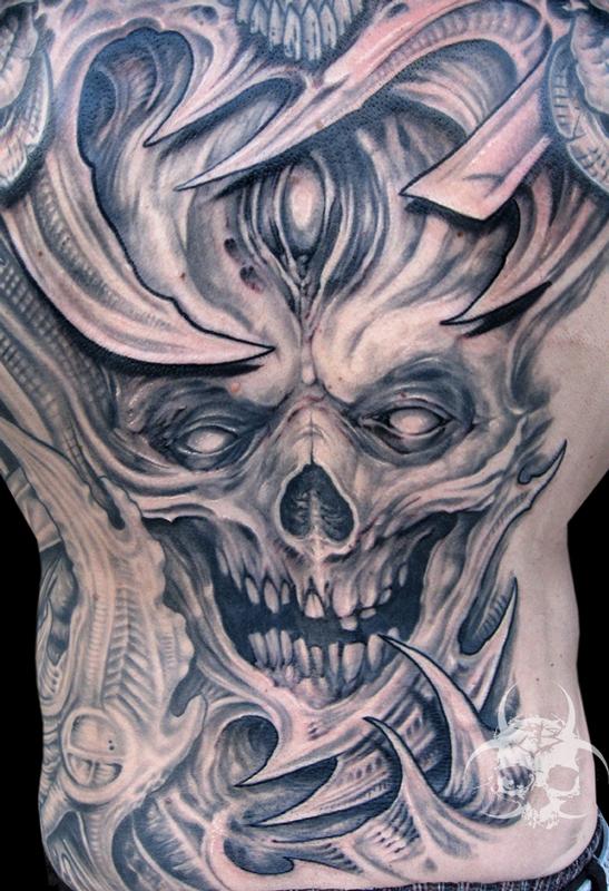 Skull backpiece