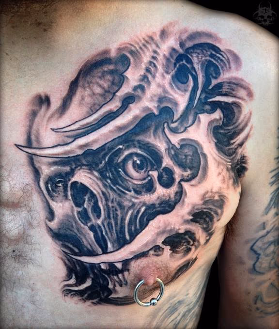Bio skull chest piece