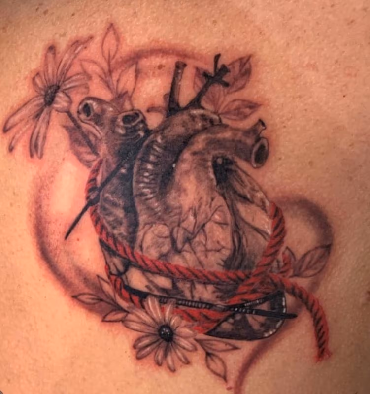 Anna Mia Anatomical Heart and Rope
