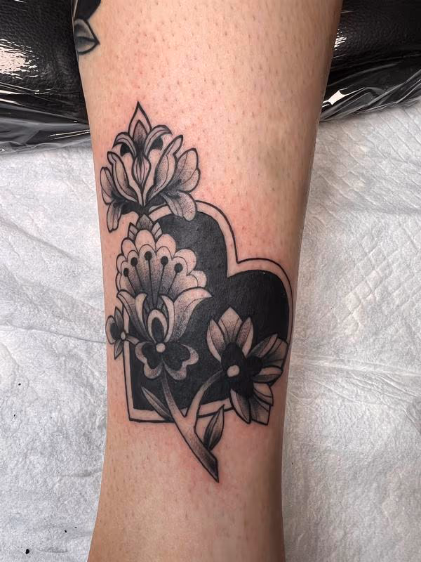 Heart and Flowers Tattoo by Irish Chris