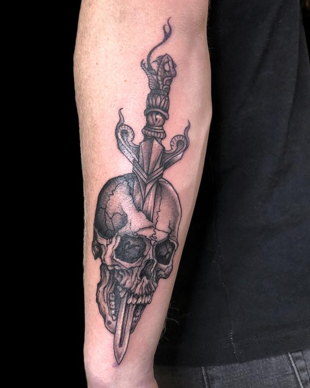 Brennan Walker Skull and Dagger Tattoo