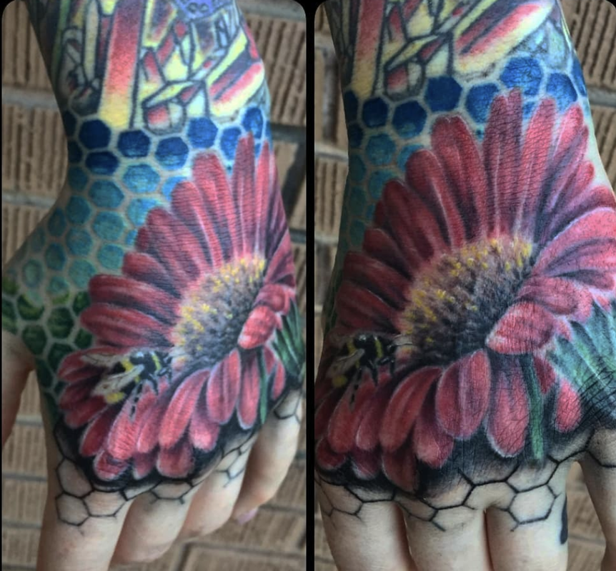 Marcus Judd Geometric Flower