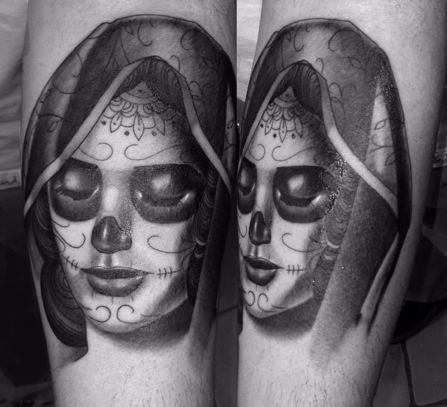 Day of the dead girl