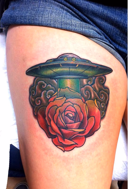 Spaceship rose