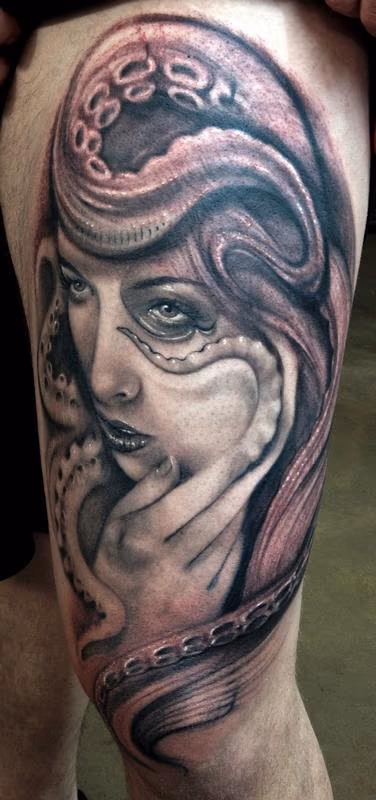 Octo-Lady