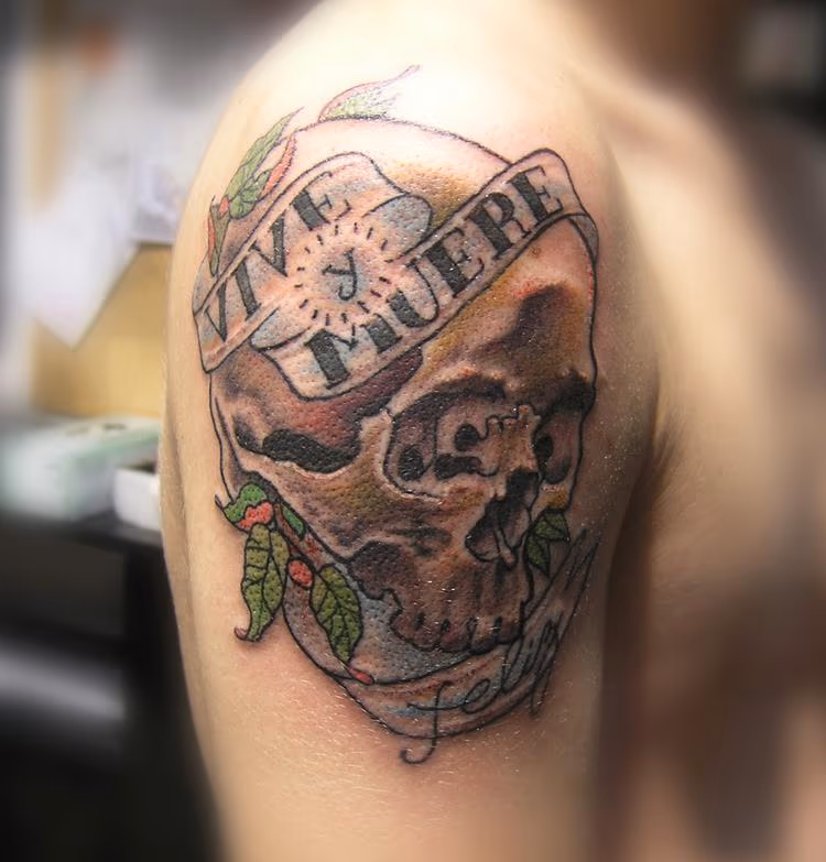 Vive y Muere