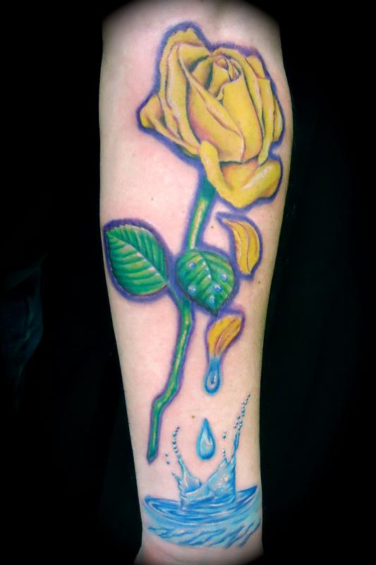Noni Yellow Rose Tears & splash