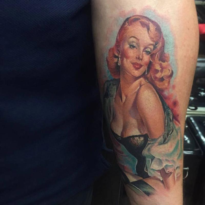 Color Pinup Tattoo