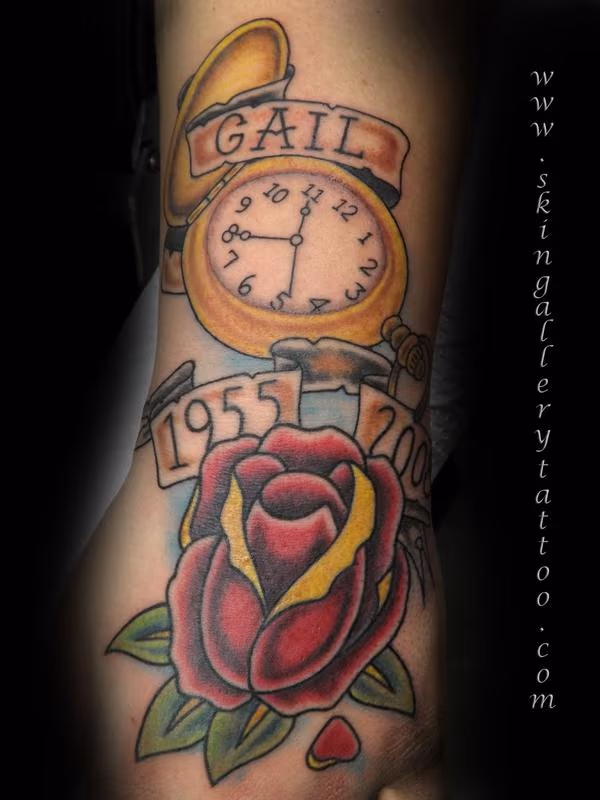 Neo-Traditional Memorial Mom