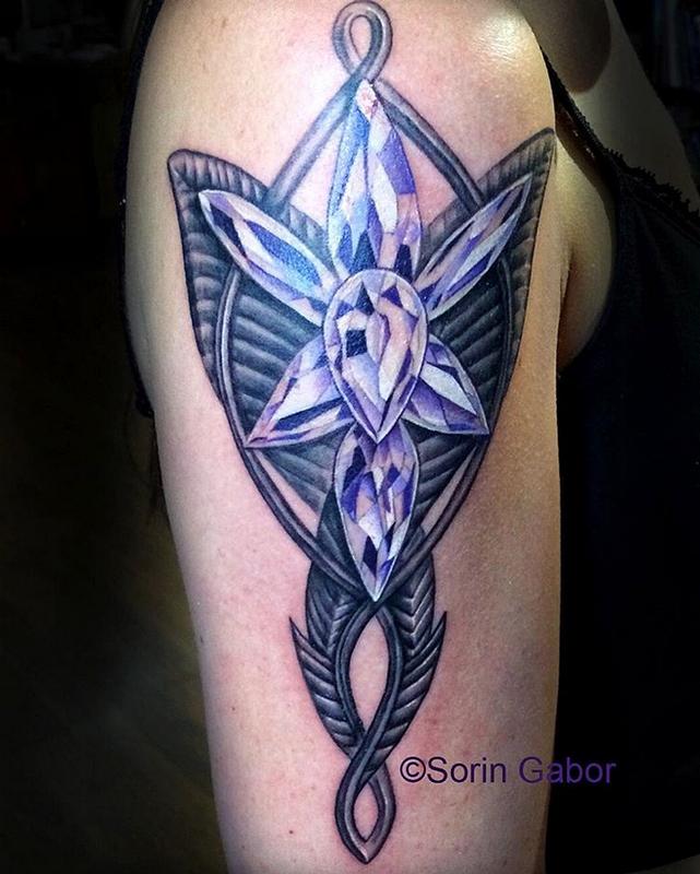 realistic color Evenstar necklace from LOTR tattoo