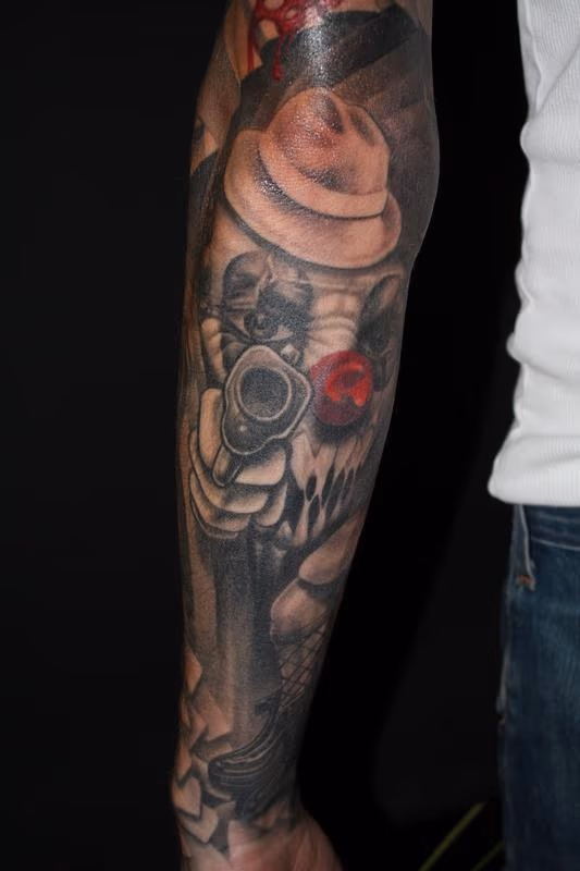 Horror Clown/gangster sleeve