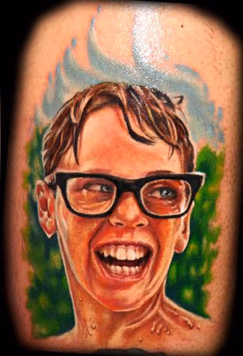 squints