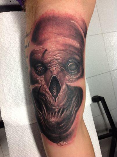 gross skull
