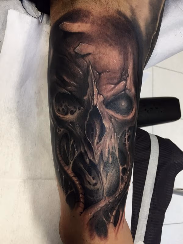 Mechanical skull