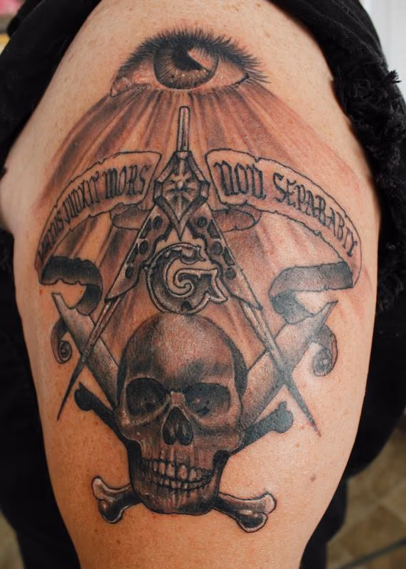 Virtus Junxit Mors Non Separabit