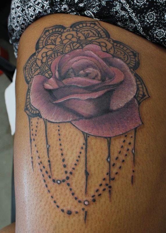 Mandala Rose Flow