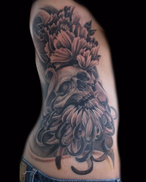 Skull , Mums, and peonys