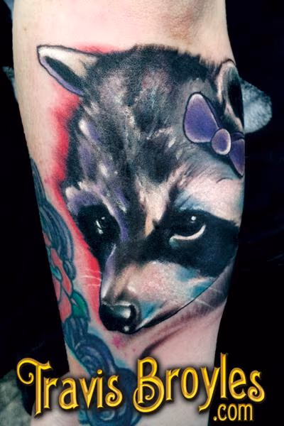 Lady Raccoon!