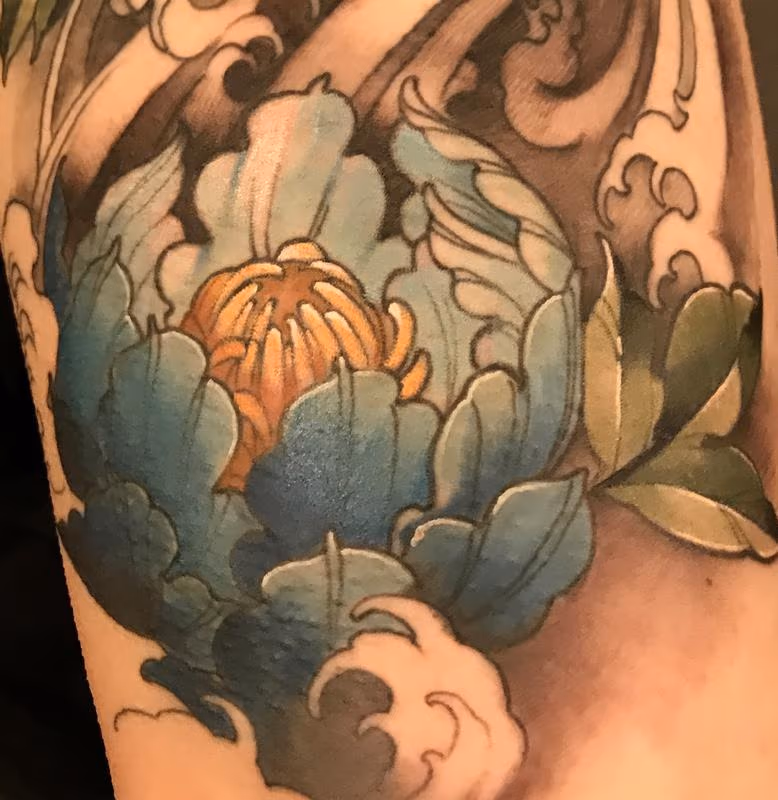 Damon Conklin Peony in waves