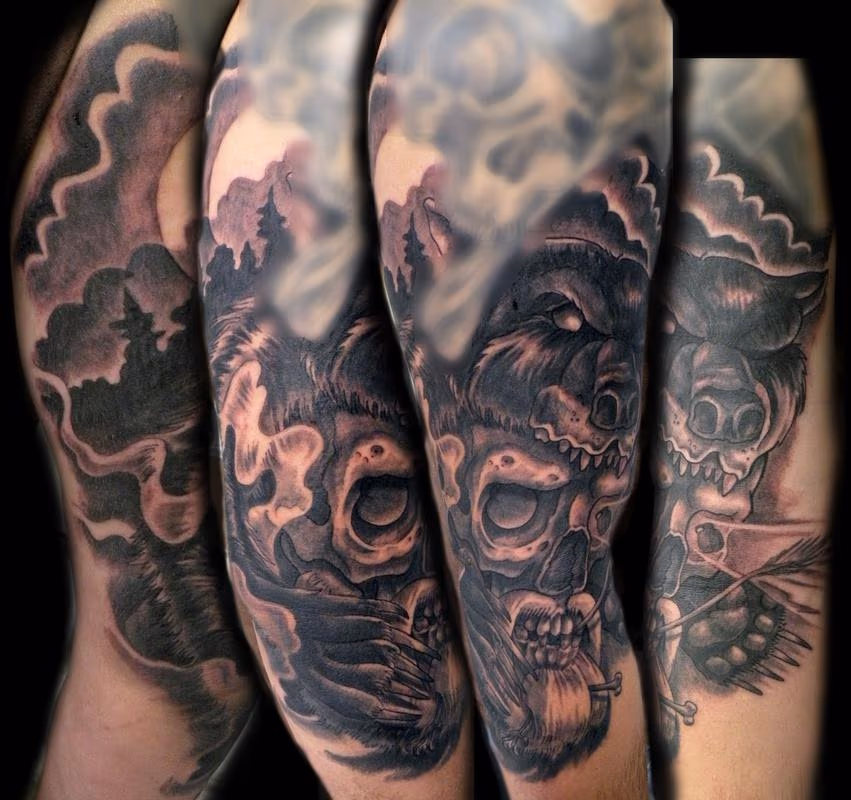 hill billy skull with bear pelt