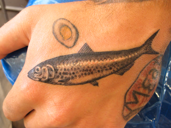 Sardine Hand