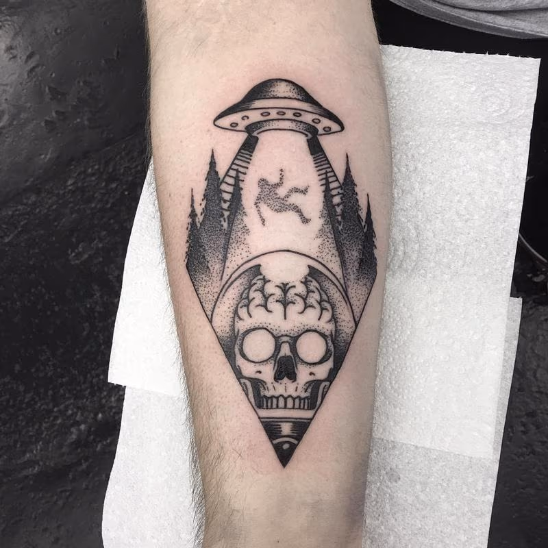 Blackwork Alien Movie Tattoo