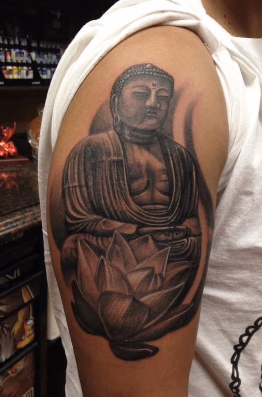 Buddha and White Lotus