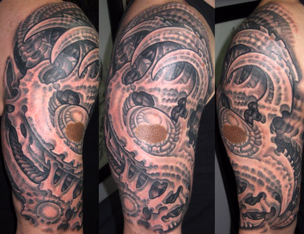 BIOMECH HALF SLEEVE