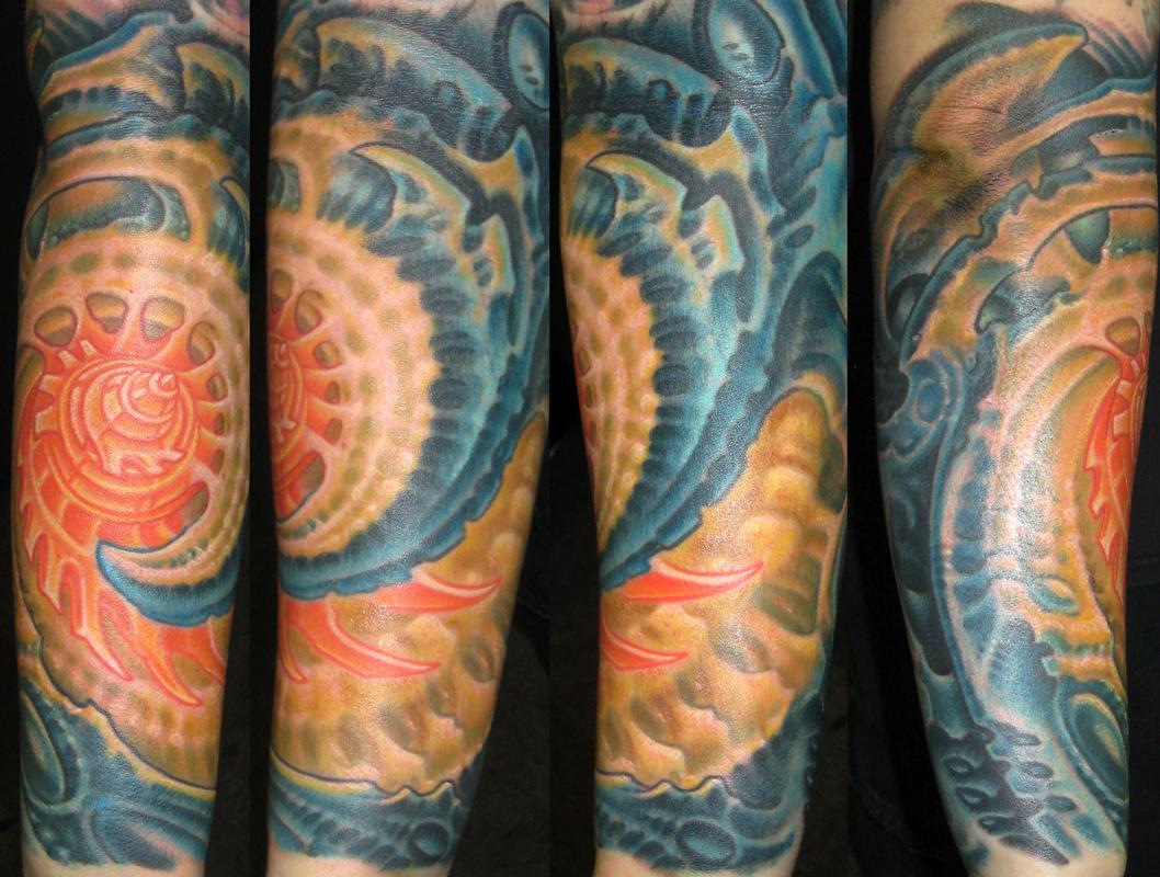 BIOMECH HALF SLEEVE