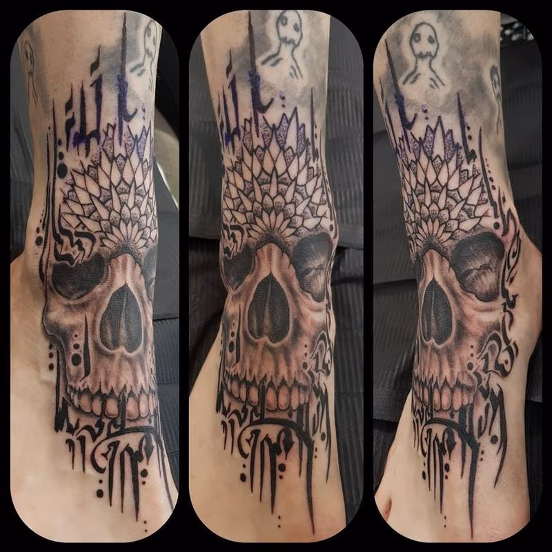 Skull mandala
