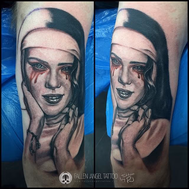 Scarlett Nun