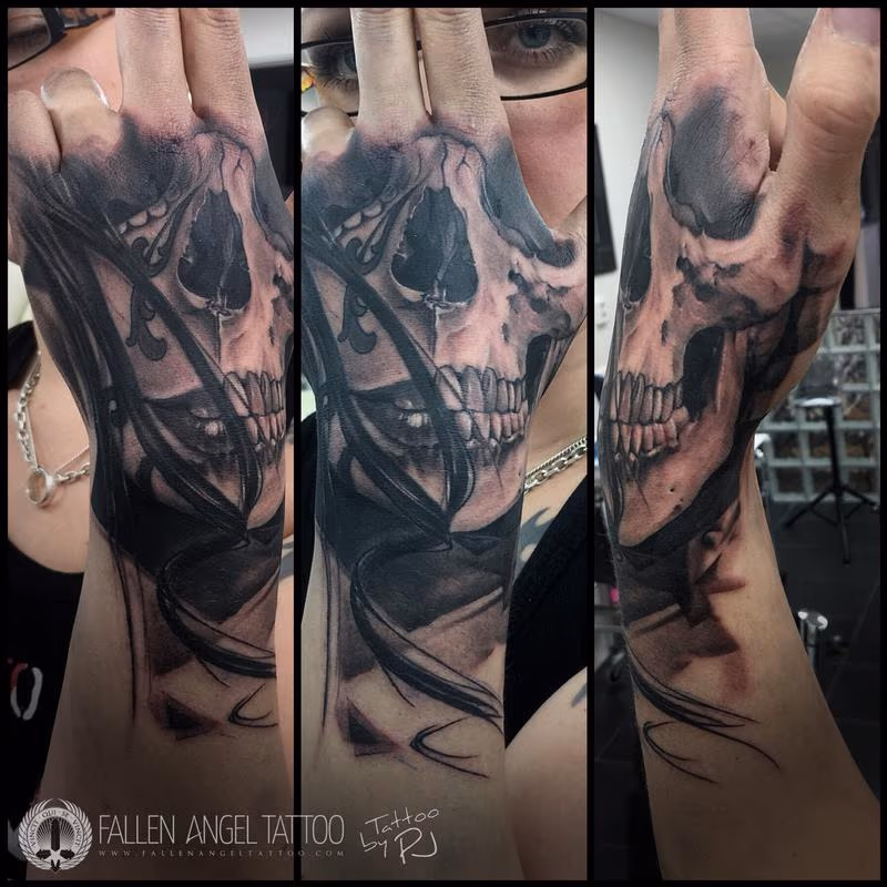 Catrina Hand