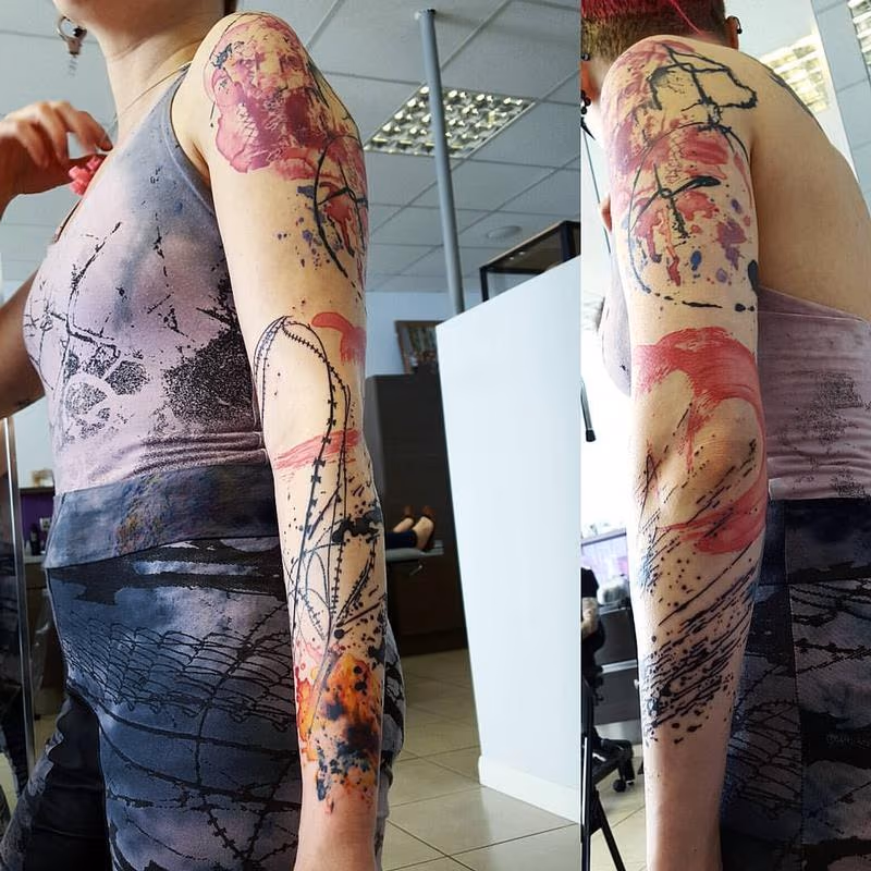 abstract minimal sleeve