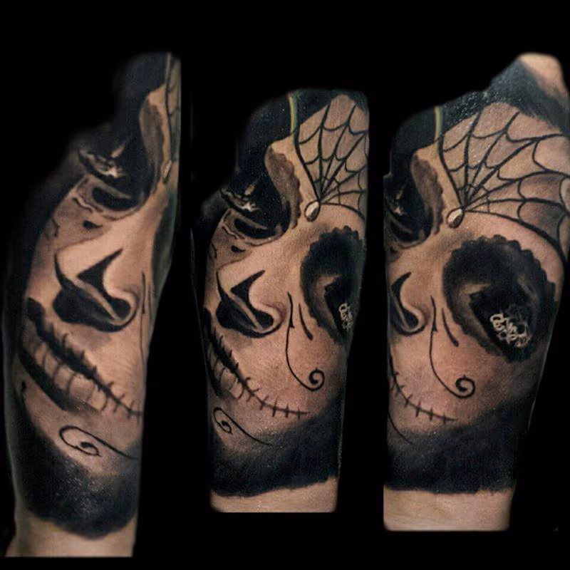 Day of the dead women