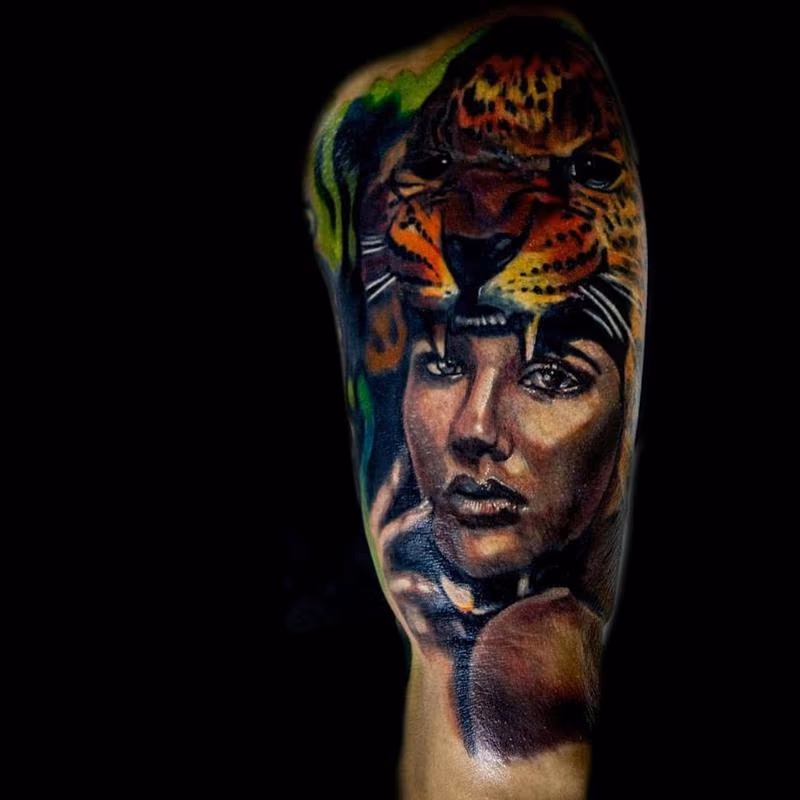 Mayan woman with jaguar headdress