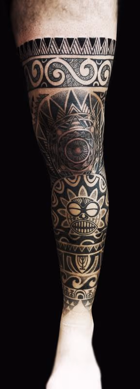 dotwork maori polynesian fusion leg sleeve 3