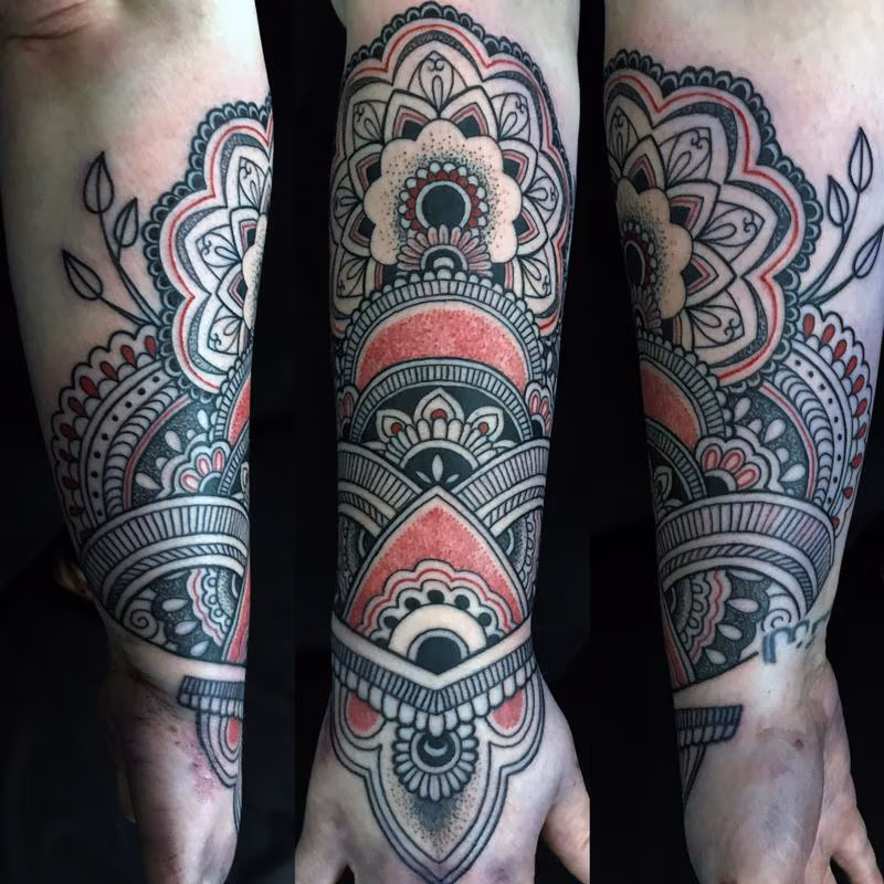 Henna Style tattoo