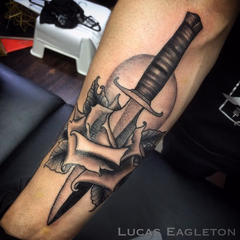 Knife and Rose