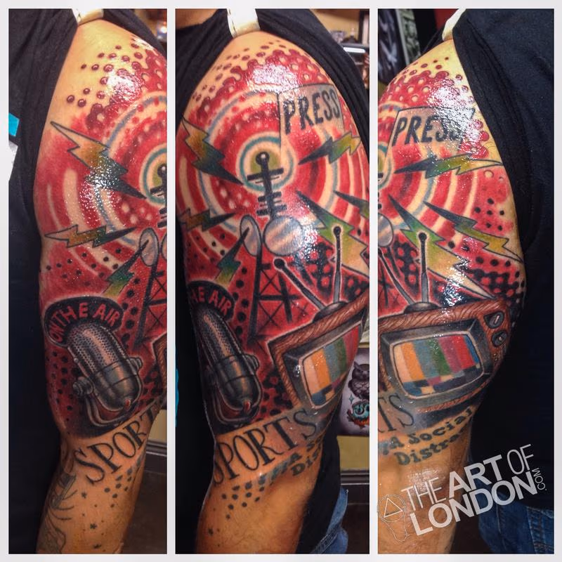 Media Journalism Half Sleeve